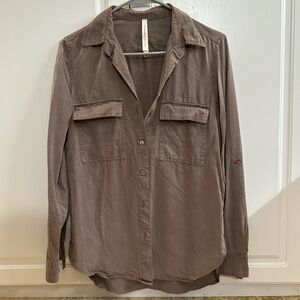 The Group by Babaton Button-Up Shirt – XXS